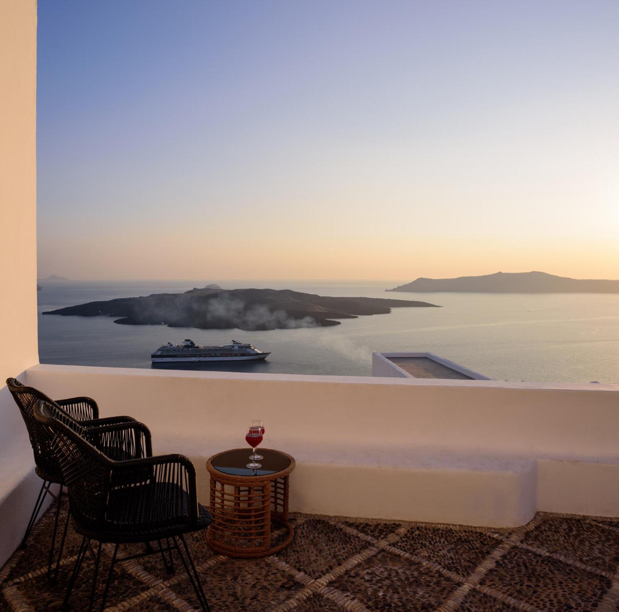 Anemos Family Suites Φηρά Εξωτερικό φωτογραφία
