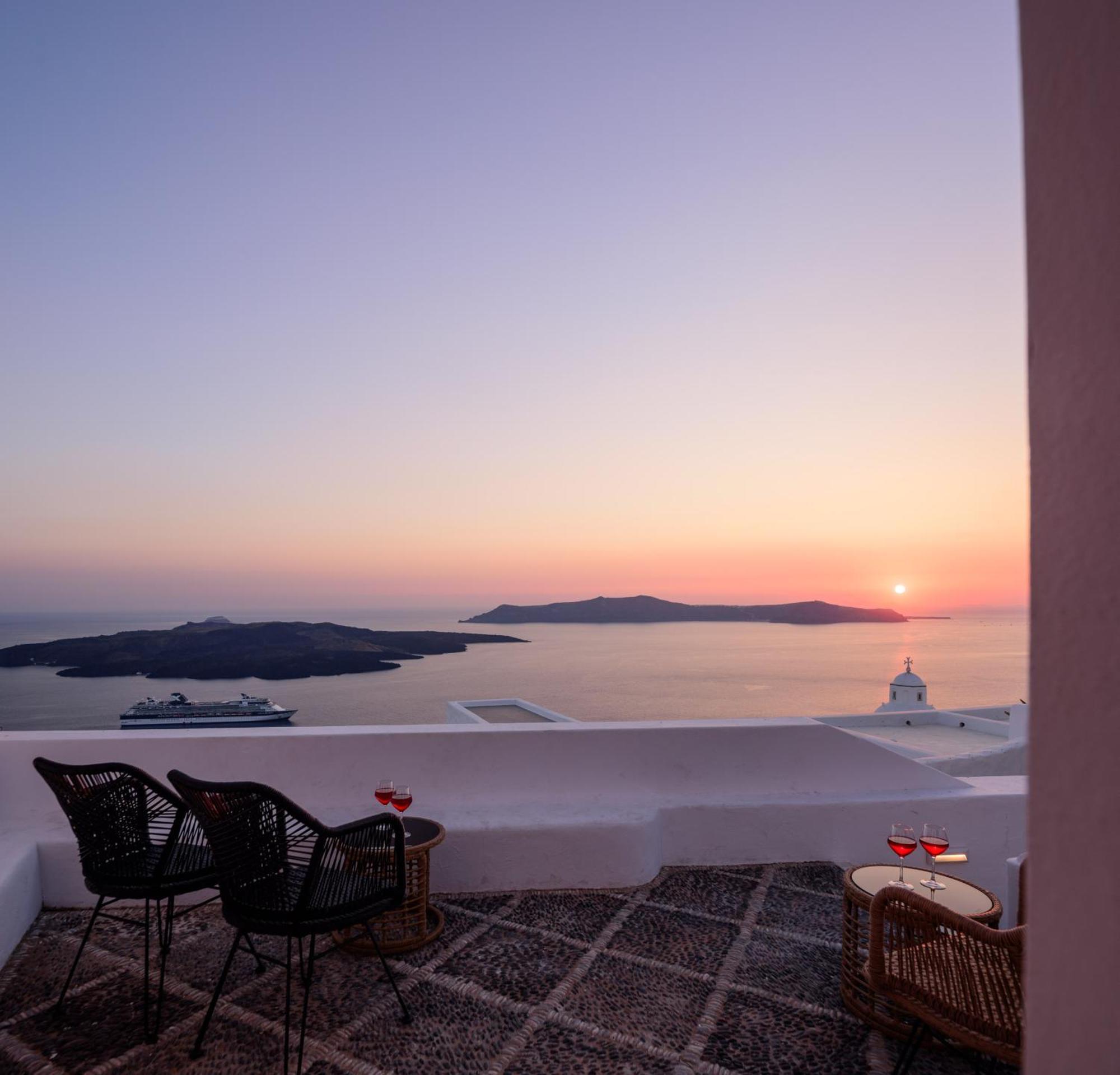 Anemos Family Suites Φηρά Εξωτερικό φωτογραφία