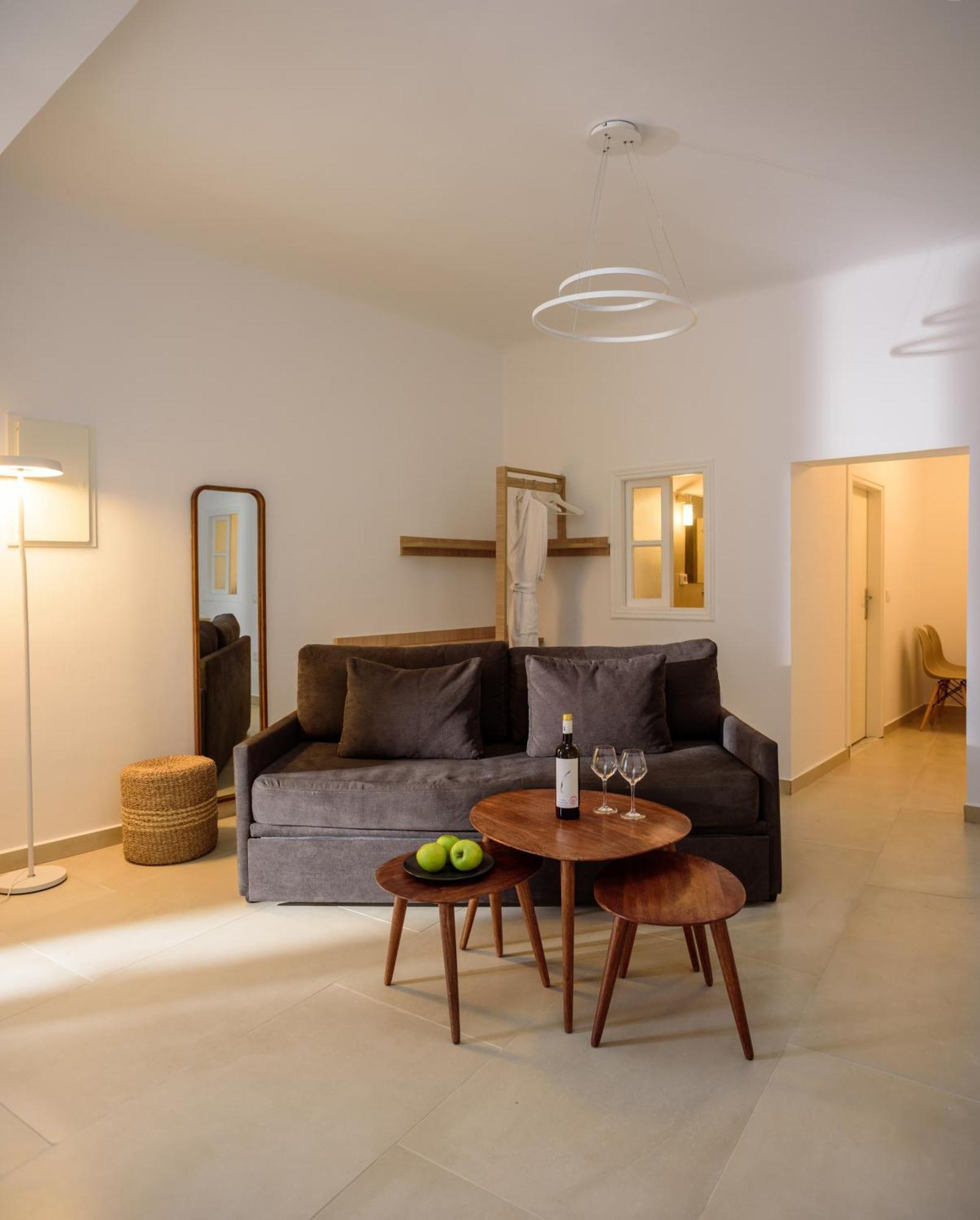Anemos Family Suites Φηρά Εξωτερικό φωτογραφία